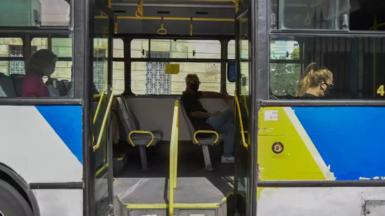 Νέα στάση εργασίας την Παρασκευή σε λεωφορεία και τρόλεϊ